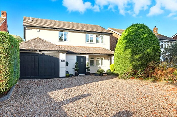 4 Bedroom Detached House For Sale In Woodgrange Drive, Thorpe Bay, Essex, SS1