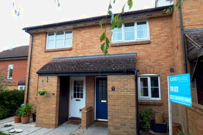 2 Bedroom Terraced House To Rent In Cotterell Gardens, Twyford, RG10