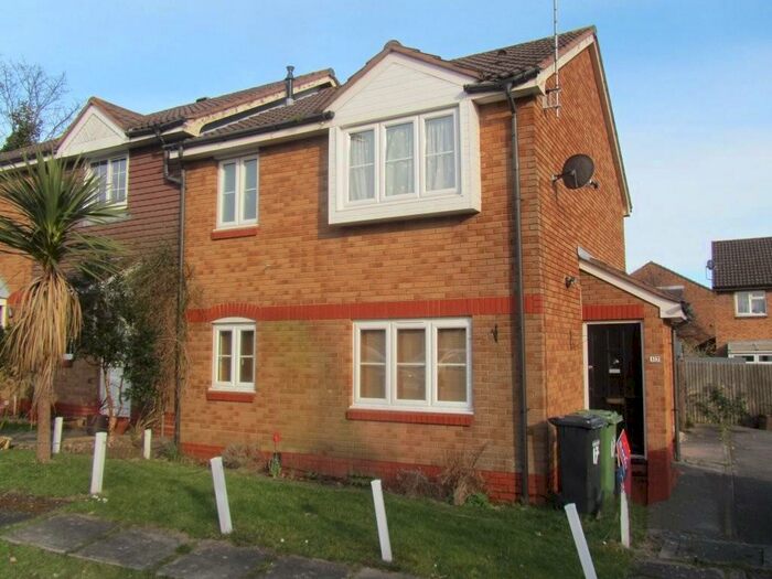 1 Bedroom House To Rent In Devonshire Gardens, SO31