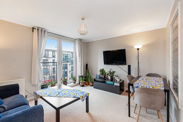 2 Bedroom Flat For Sale In / Waterfront Gait, Granton, Edinburgh, EH5