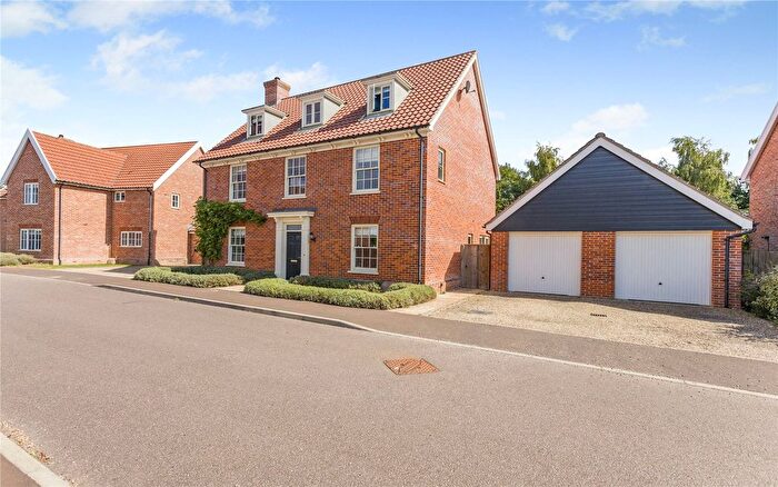 5 Bedroom Detached House For Sale In Wensum Road, Stoke Holy Cross, Norwich, Norfolk, NR14