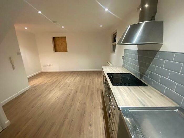 1 Bedroom Flat To Rent In Charles Street, Hucknall, NG15