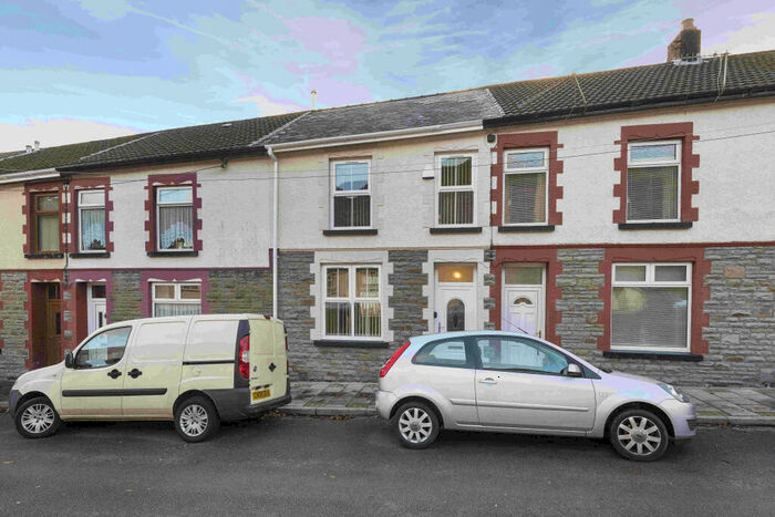 3 Bedroom Terraced House To Rent In William Street, Treherbert, CF42
