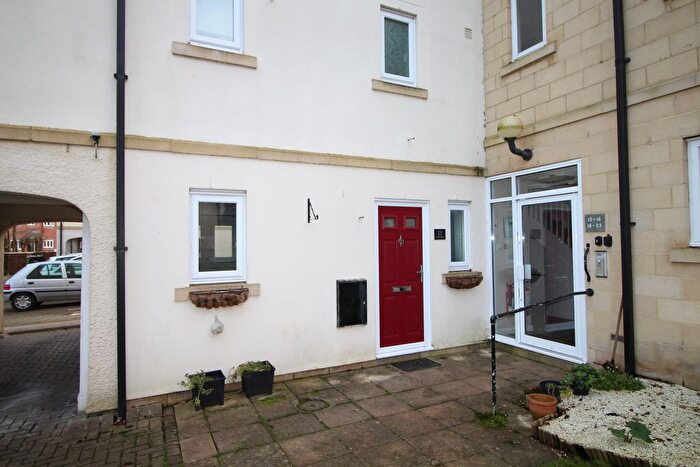 1 Bedroom Flat To Rent In Horsebrook, Calne, SN11