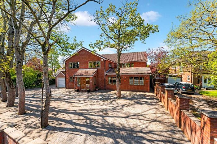 5 Bedroom Detached House For Sale In Offerton Road, Hazel Grove, SK7