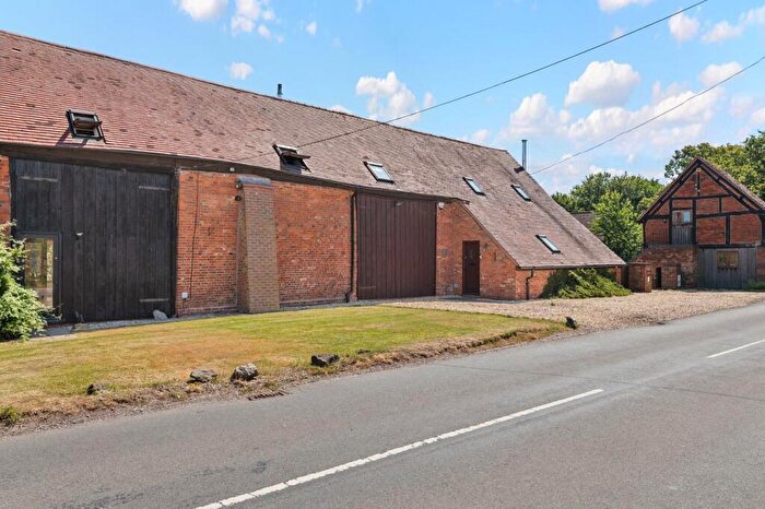 4 Bedroom Barn Conversion For Sale In Poolhead Lane, Earlswood, Solihull, B94