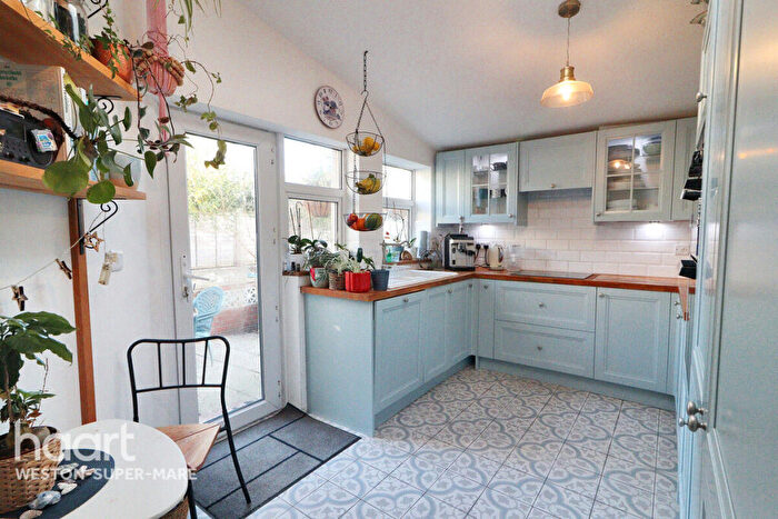 3 Bedroom Semi-Detached House For Sale In Osborne Road, Weston-Super-Mare, BS23