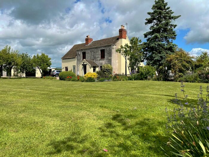 4 Bedroom Detached House For Sale In Pillows Green Road, Corse, Gloucester, GL19