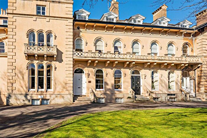 7 Bedroom Terraced House For Sale In Lypiatt Terrace, Cheltenham, Gloucestershire, GL50