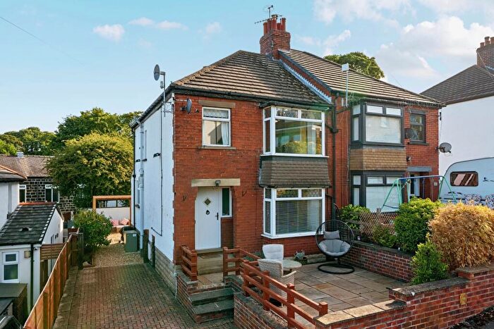 3 Bedroom Semi-Detached House For Sale In Viewlands Mount, Menston, Ilkley, LS29