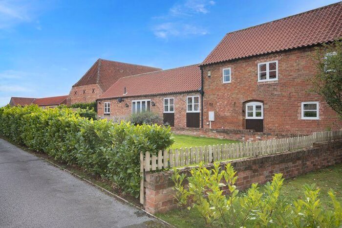 5 Bedroom Barn Conversion For Sale In Yew Tree Rise, North Leverton, DN22