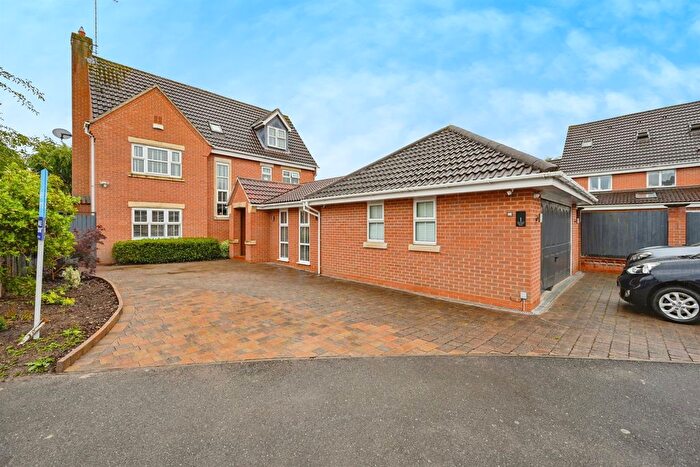 5 Bedroom Detached House For Sale In Domain Drive, Chellaston, Derby, DE73