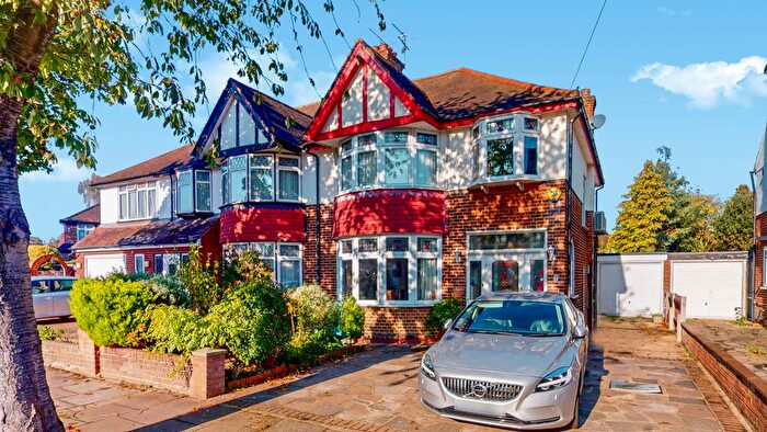 3 Bedroom Semi-detached House To Rent In Ainsdale Crescent, Ruislip, HA5