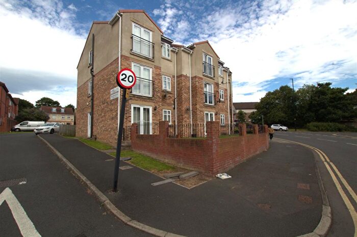 2 Bedroom Flat To Rent In Beamish Place, Newcastle Upon Tyne, NE15