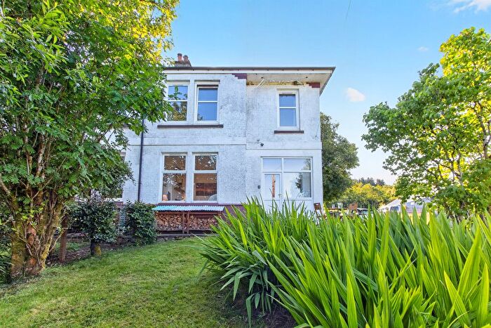 3 Bedroom Semi-Detached House For Sale In Buckieburn, Denny, FK6