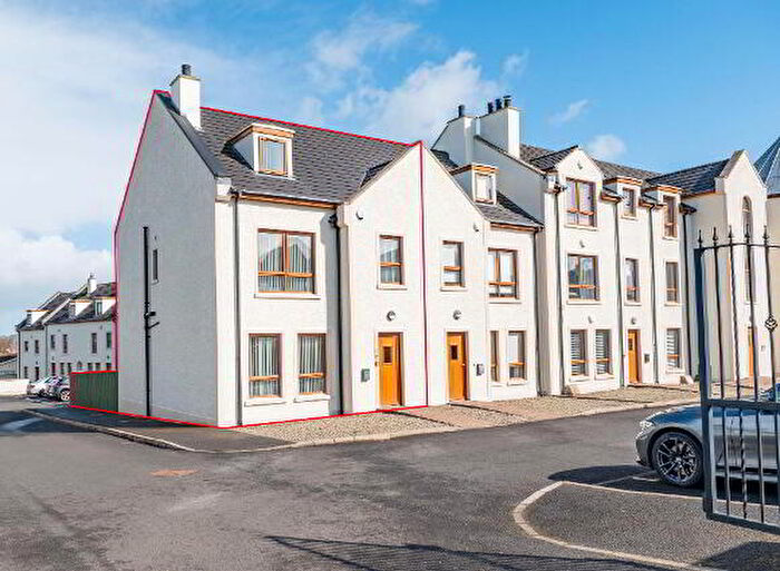 4 Bedroom TownHouse For Sale In Flowerfield Court, Portstewart, BT55