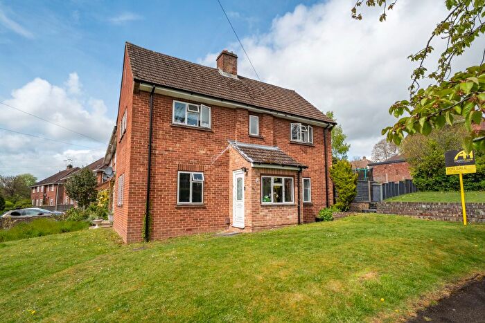 4 Bedroom End Terrace House For Sale In St Ann's Close, Andover, SP10