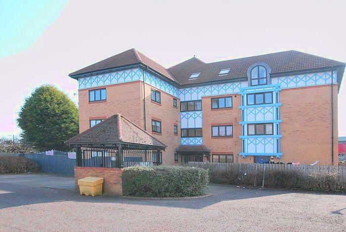 2 Bedroom Maisonette To Rent In Witton Court, Newcastle Upon Tyne, NE3