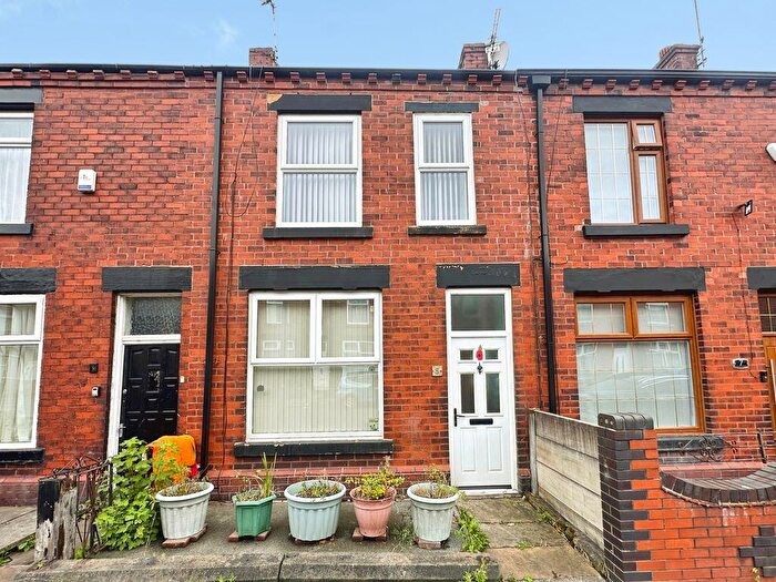 3 Bedroom Terraced House For Sale In Pearson Street, Bury, BL9