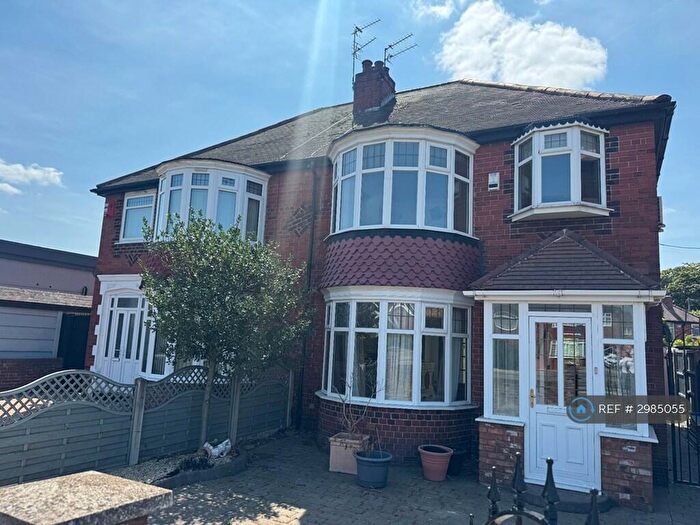 3 Bedroom Semi-Detached House To Rent In Warmsworth Road, Doncaster, DN4