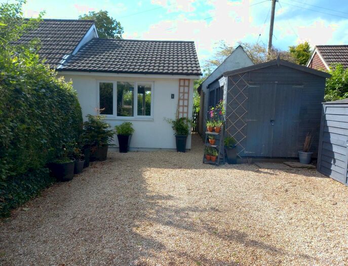 2 Bedroom Detached Bungalow For Sale In Rackenford Road, Witheridge, Tiverton, EX16