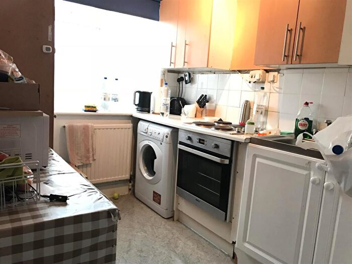 1 Bedroom Apartment To Rent In Church Road, London, NW4