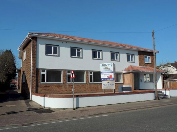 1 Bedroom Flat To Rent In Garrick House, Fletton, Peterborough, PE2