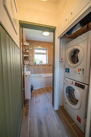 3 Bedroom Detached House For Sale In Berma Close, Mumbles, Swansea, SA3