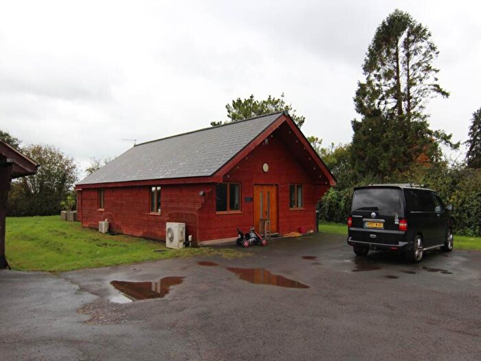 2 Bedroom Chalet To Rent In Waterside, Cheddar Road, Axbridge, BS26