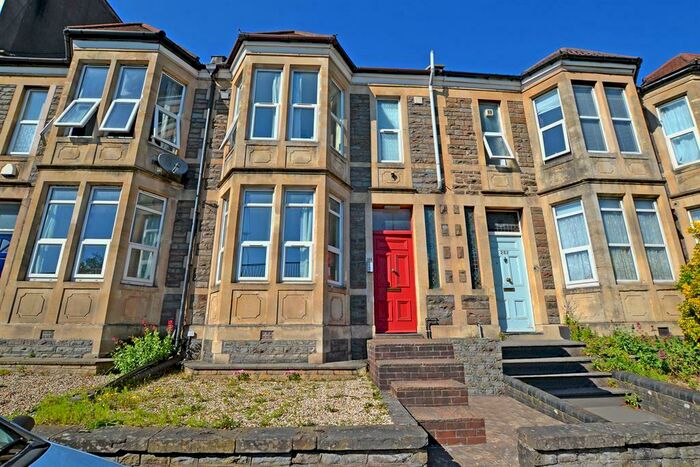 1 Bedroom Apartment To Rent In Hotwell Road, Bristol, BS8