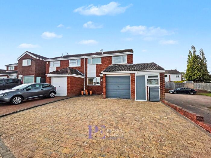 3 Bedroom Semi-Detached House For Sale In Ullswater Close, Earl Shilton, LE9