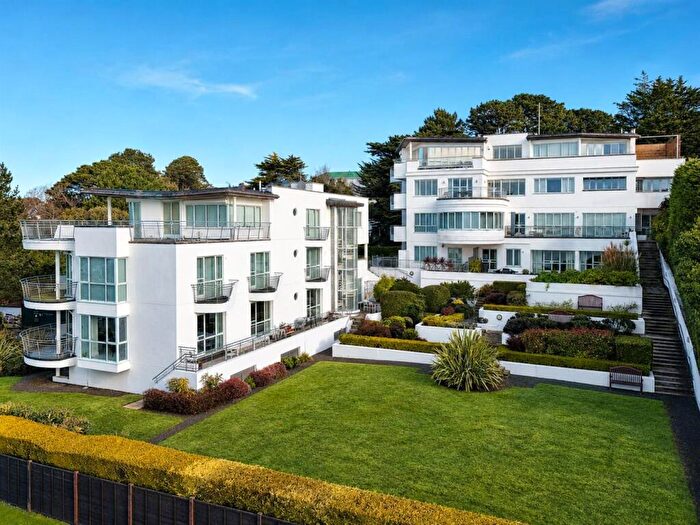 3 Bedroom Apartment For Sale In Haven Road, Poole, Dorset, BH13