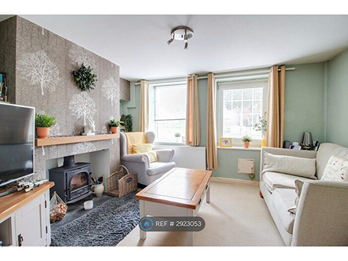 2 Bedroom Terraced House To Rent In Old Road, Leighton Buzzard, LU7