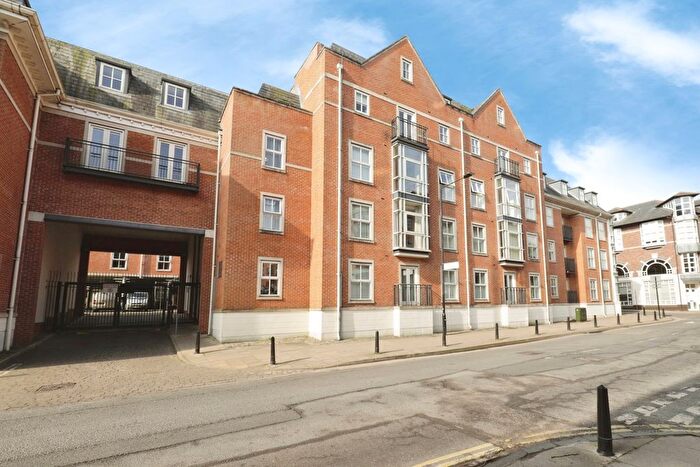 1 Bedroom Flat For Sale In Skeldergate, York, North Yorkshire, YO1
