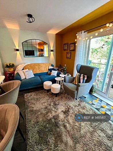 3 Bedroom End Of Terrace House To Rent In Fourdrinier Way, Hemel Hempstead, HP3