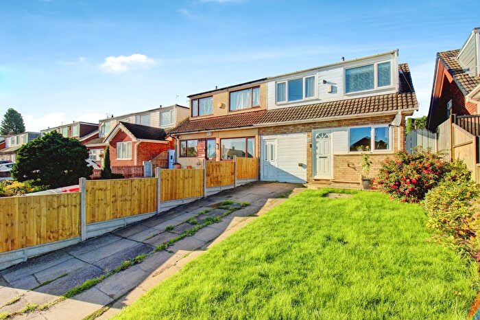 3 Bedroom Semi Detached House For Sale In St. Leonards View, Tamworth, B78