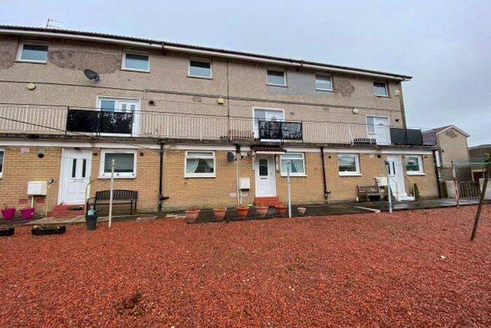 1 Bedroom Flat To Rent In Ranald Gardens, Glasgow, G73