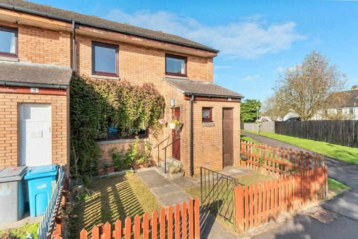 3 Bedroom End Of Terrace House To Rent In Ritchie Pl, Newton Mearns, East Renfrewshire, G77