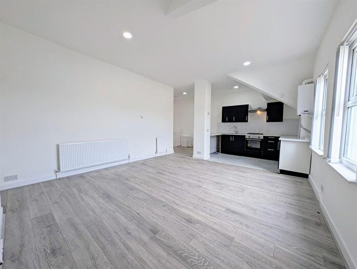 1 Bedroom Flat To Rent In Kremlin Drive, Liverpool, L13