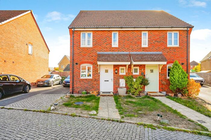 2 Bedroom Semi-Detached House For Sale In Maple Road, Didcot, OX11