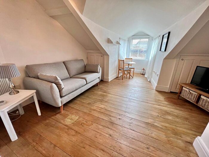 1 Bedroom Apartment To Rent In The Esplanade, Sunderland, SR2