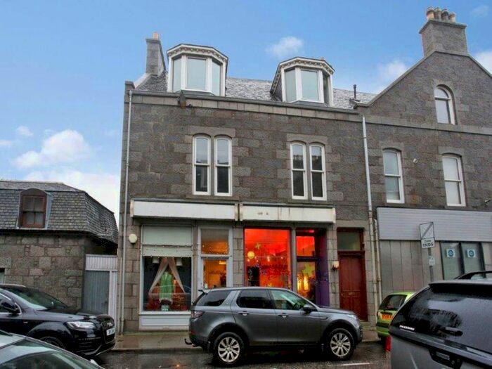 1 Bedroom Flat To Rent In Chattan Place, West End, Aberdeen, AB10