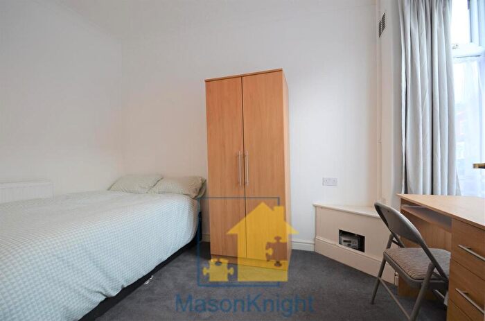 4 Bedroom Terraced House To Rent In Winnie Road, Selly Oak, B29