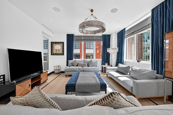 2 Bedroom Flat For Sale In Chapter Street, Westminster, SW1P