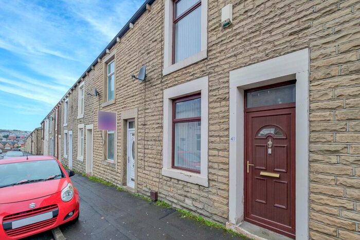 3 Bedroom Terraced House To Rent In Sultan Street, Accrington, BB5