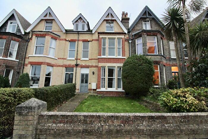 6 Bedroom Terraced House To Rent In London Road South, Lowestoft, NR33