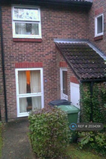 2 Bedroom Terraced House To Rent In Winchester, Winchester, SO22