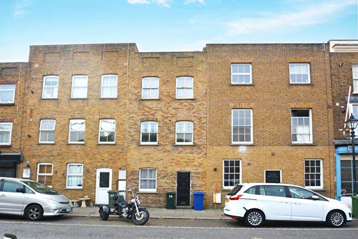 20 Bedroom Block Of Apartments For Sale In High Street, Sheerness, ME12