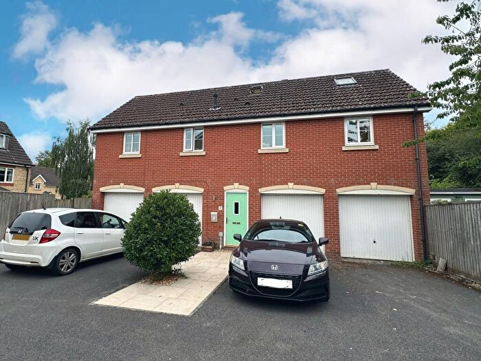 3 Bedroom Maisonette To Rent In Home Mead, Corsham, SN13