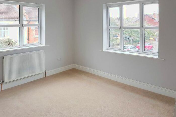 5 Bedroom End Of Terrace House To Rent In Eagle Road, Guildford, GU1